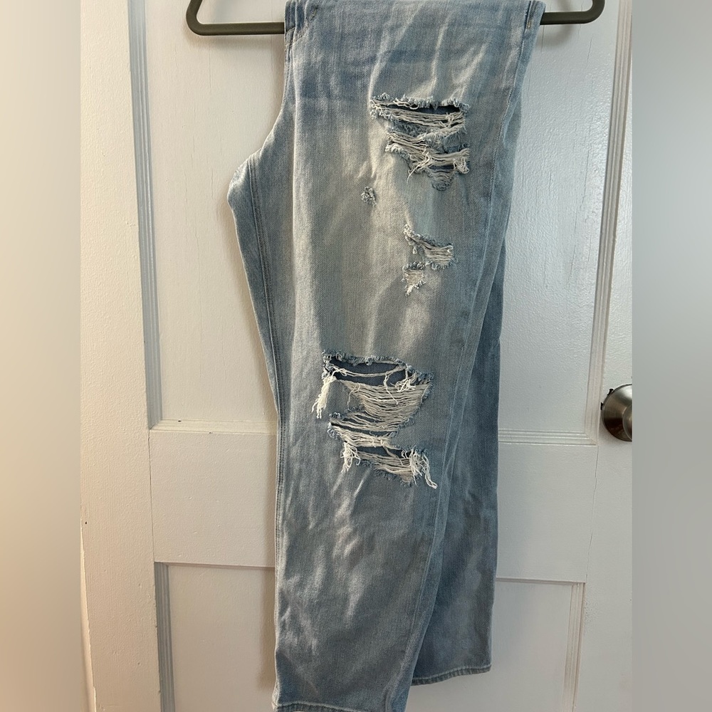 American Eagle distressed mom jeans
